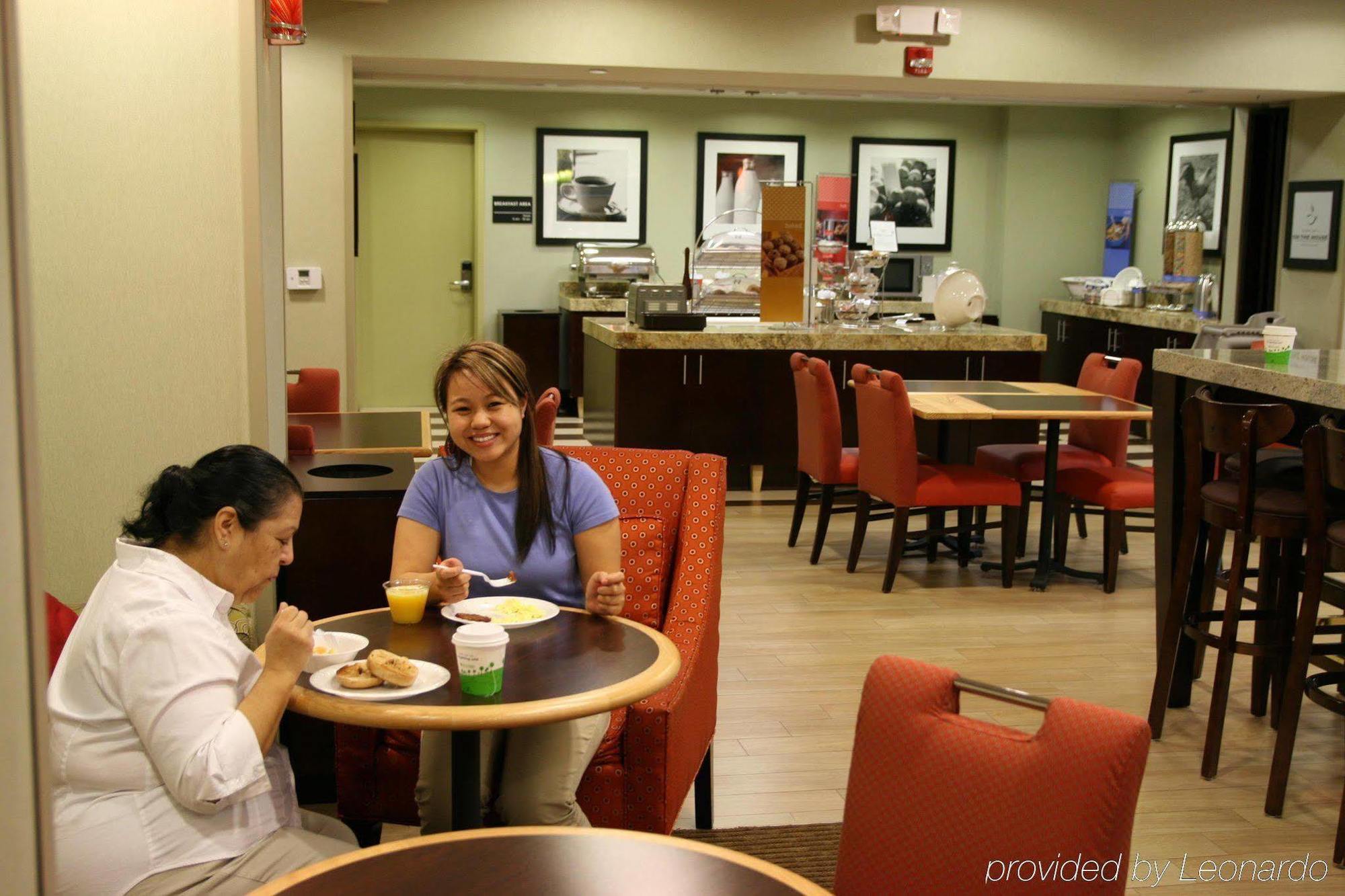 Hampton Inn Visalia Restaurant foto